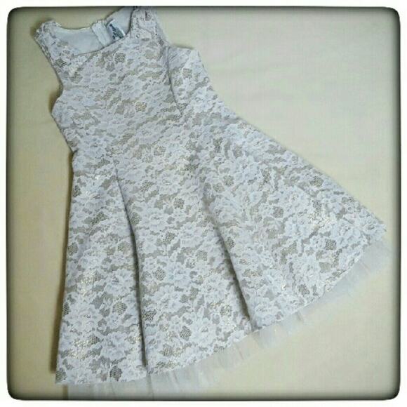 Girls A-Line Cream and Gold Lace Party Dress with Bows Size 5 RARE EDITIONS Kids - Picture 1 of 8